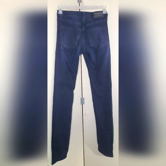 Levi's Signature Skinny Dark Denim Women's W28"xL36" - Picture 2 of 3